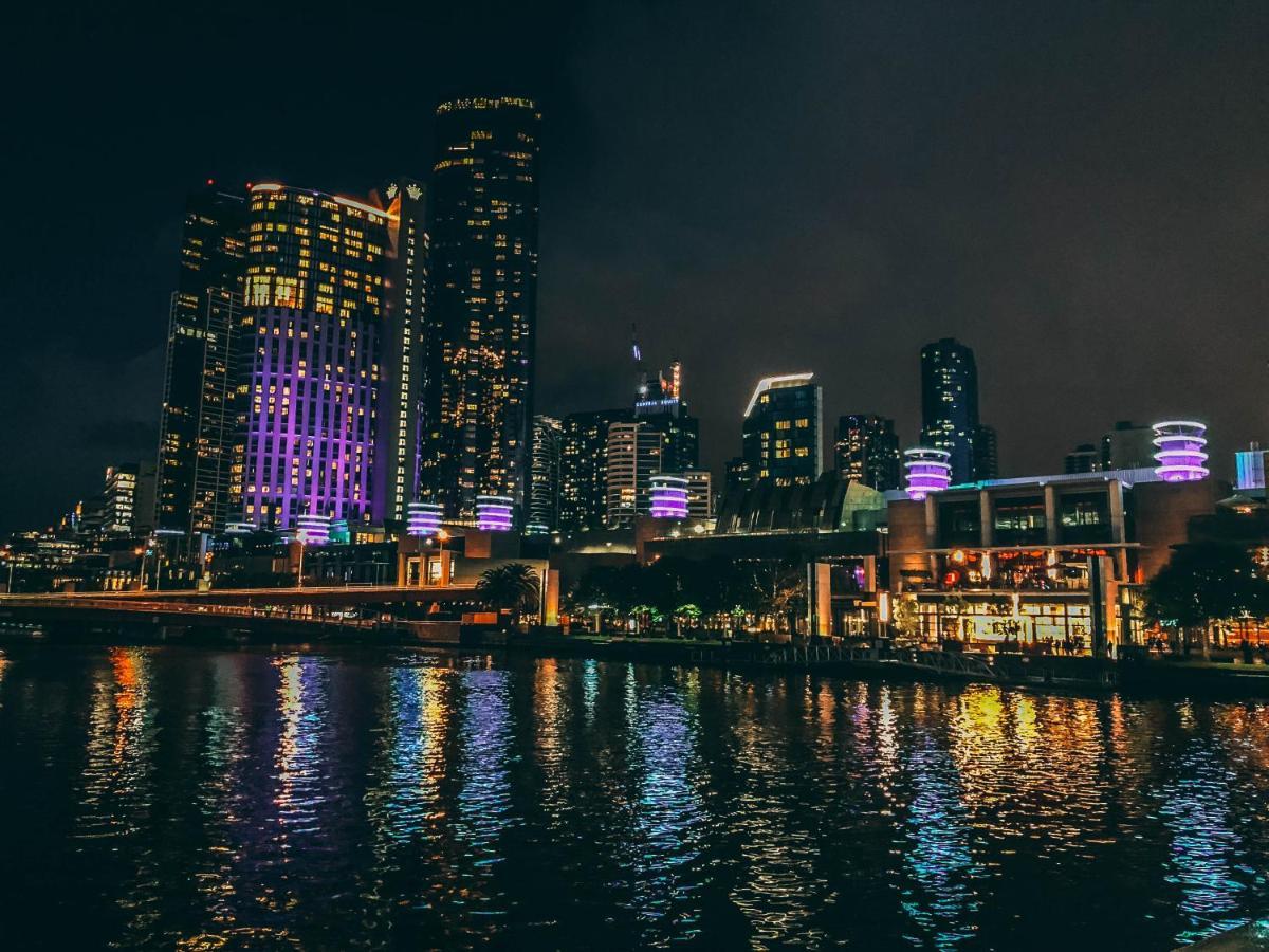Melbourne River Views Appartement Buitenkant foto