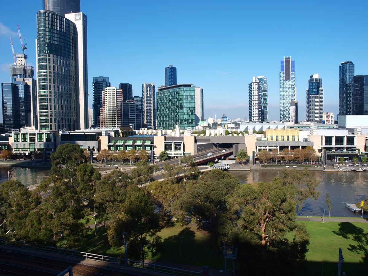 Melbourne River Views Appartement Buitenkant foto
