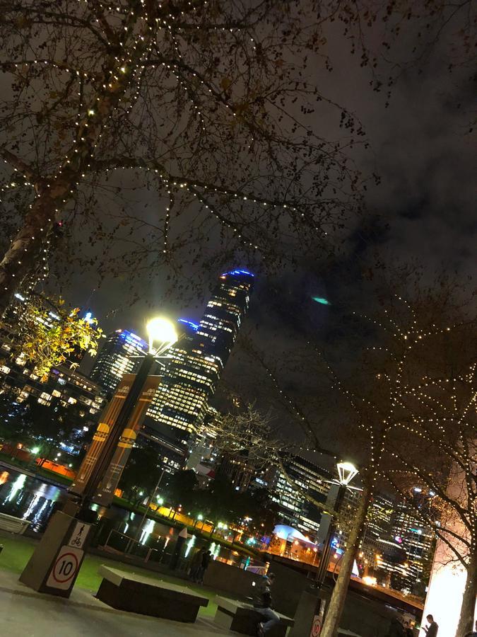 Melbourne River Views Appartement Buitenkant foto